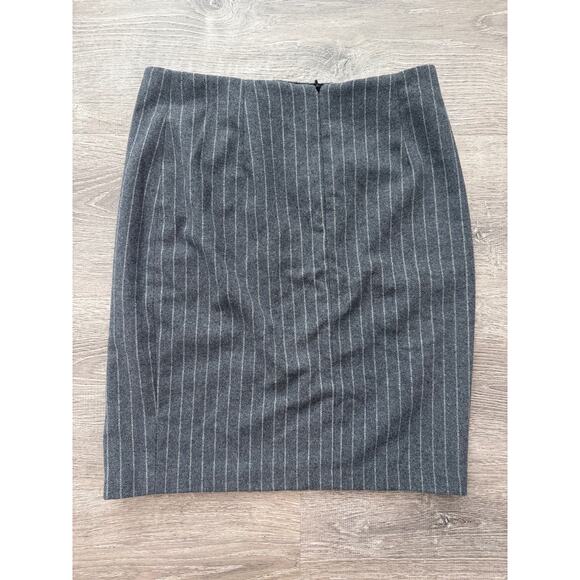 H&M Dress Skirt Size 8 Gray with white stripes - Picture 2 of 5